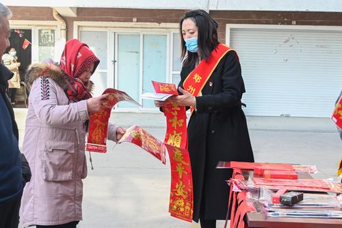 3.分发对联 3.分发对联