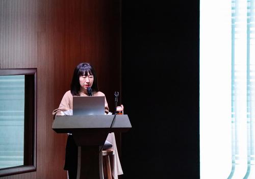 3.教科研处主任梁爽介绍学校的专业设置和教务规定 3.教科研处主任梁爽介绍学校的专业设置和教务规定