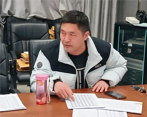 5.教务处主任高保军希望老师们认真总结反思本次考试情况 5.教务处主任高保军希望老师们认真总结反思本次考试情况