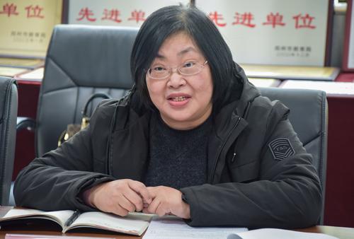 3.王海燕老师进行指导 3.王海燕老师进行指导
