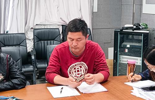 5.教务处主任高保军对各位老师提出希望 5.教务处主任高保军对各位老师提出希望