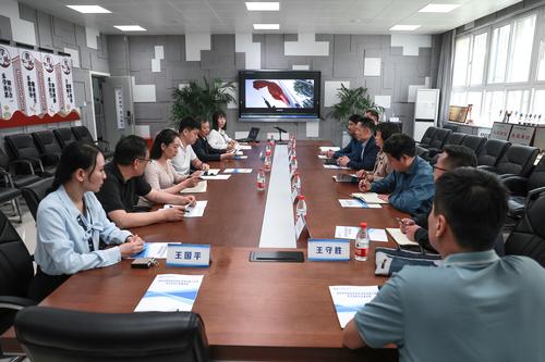 1濮阳市职业中等专业学校到taptap滚球校考察交流 1濮阳市职业中等专业学校到taptap滚球校考察交流