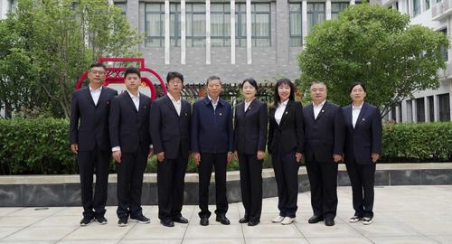 学科基地全体成员合影 学科基地全体成员合影