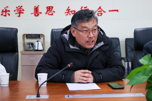 2实训处主任卢广锋主持会议 2实训处主任卢广锋主持会议