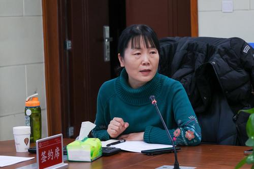 6软件应用部主任董丽红对系部专业做详细介绍 6软件应用部主任董丽红对系部专业做详细介绍