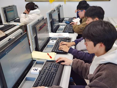 2专心训练 2专心训练