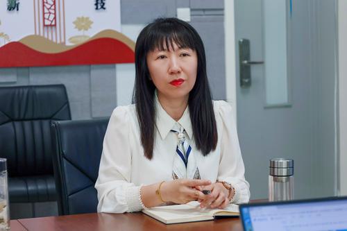 5校教科研处主任梁爽讲话 5校教科研处主任梁爽讲话