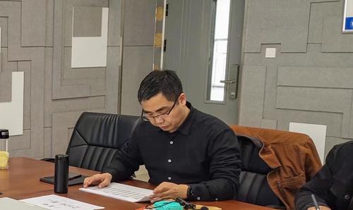 4.教务处副主任李鹏在交流自己的心得体会 4.教务处副主任李鹏在交流自己的心得体会