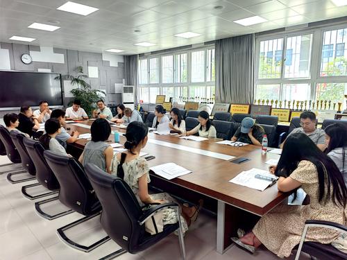 1新生班主任工作会 1新生班主任工作会