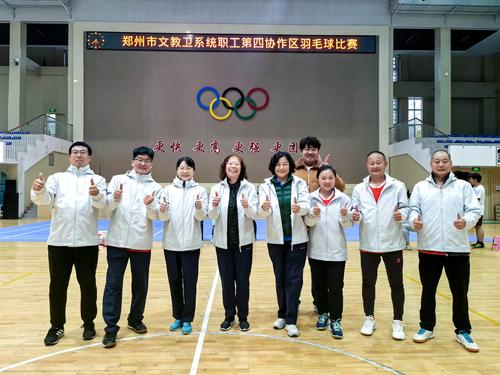 3参赛队员合影留念 3参赛队员合影留念